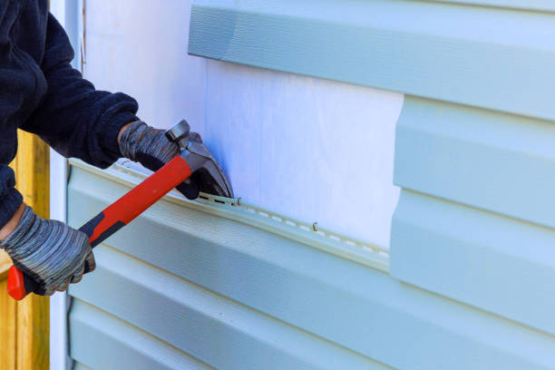 Trusted Emergency Siding Repair service in Boston, IN - Creative Siding